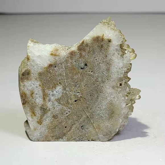 Natural quartz Crystal carved Owl - Picture 3 of 5